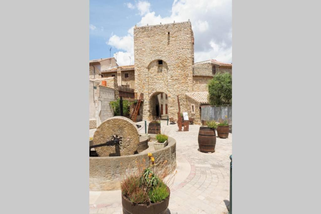 La Porte Du Midi Mailhac Buitenkant foto